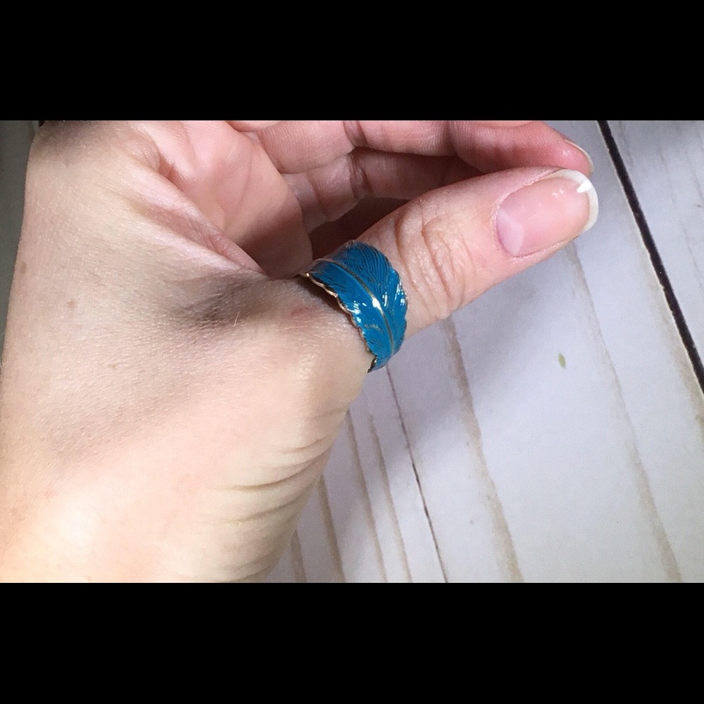 Adjustable Feather Ring In Deep Turquoise - Picture 3 of 4